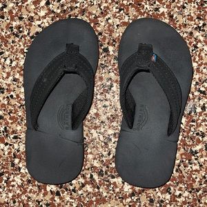 Rainbow Boys Sandals Size 11/12